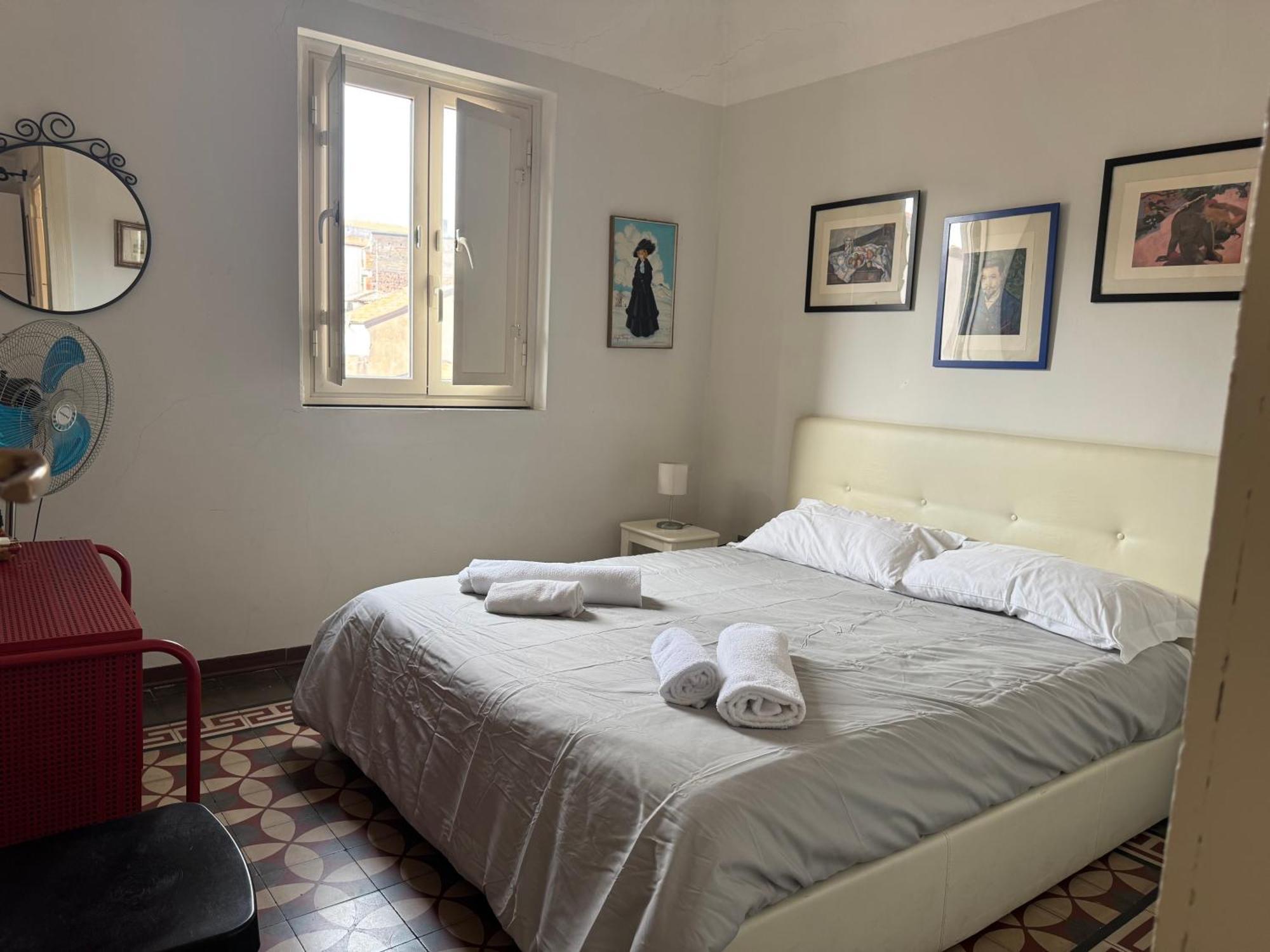Attico Agora - Elegante Duplex Nel Cuore Di Катанія Екстер'єр фото